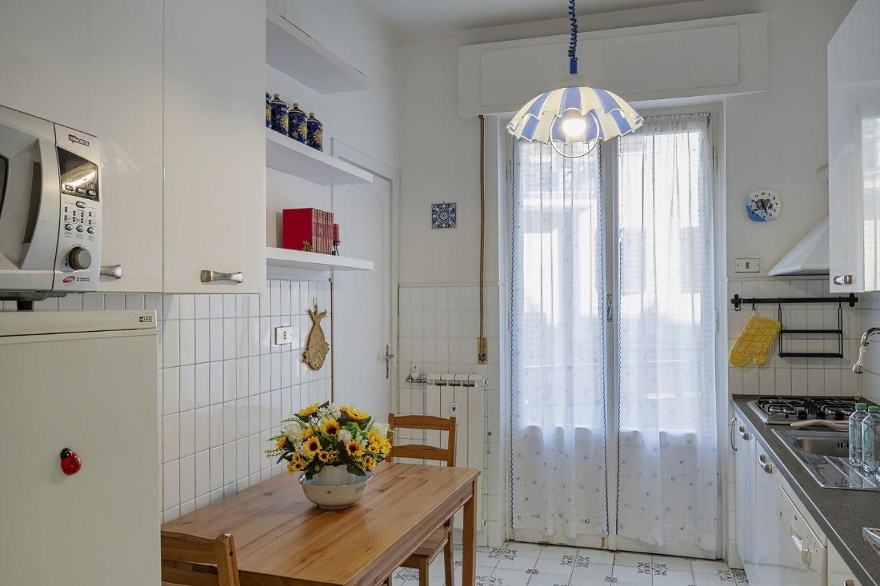 Homey Seaview Apartment By Wonderful Italy Genoa Exterior photo